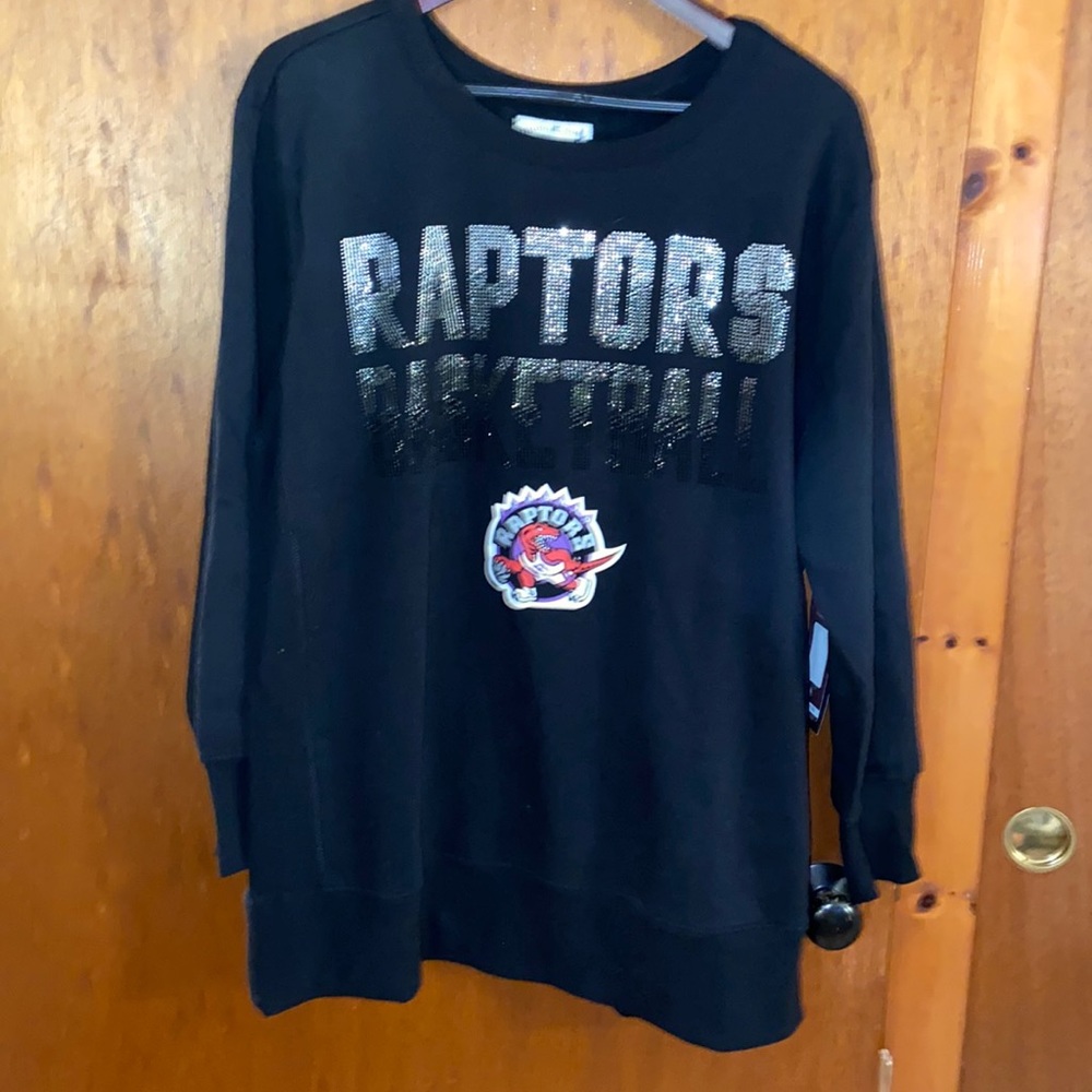 Toronto Raptors black long sleeve sweatshirt